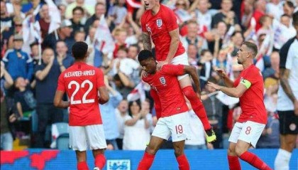  利物浦新援首秀建功，替补奇兵助球队绝地反击  