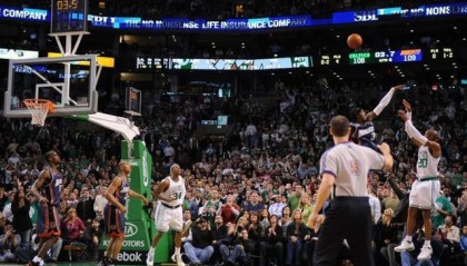  亚特兰大队长里程碑,百场造绝杀  