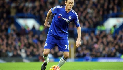  西汉姆联铁腰统治中场，攻防枢纽作用助球队客场凯旋  