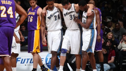  坎宁安准三双难救主，活塞不敌奇才遭遇五连败  