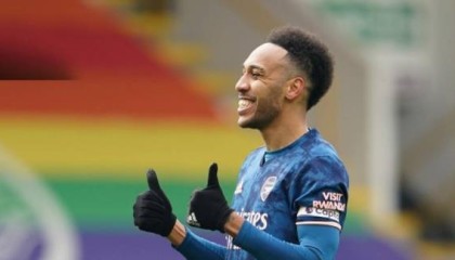  阿森纳控球压制却憾平伯恩利错失良机