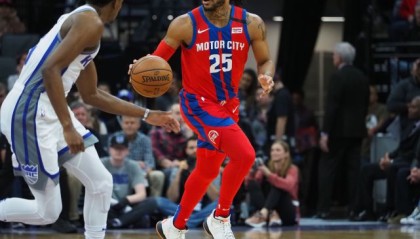  福克斯关键抢断制胜，国王加时险胜黄蜂队