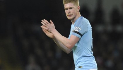  德布劳内伤愈复出，助攻帽子戏助曼城大胜  