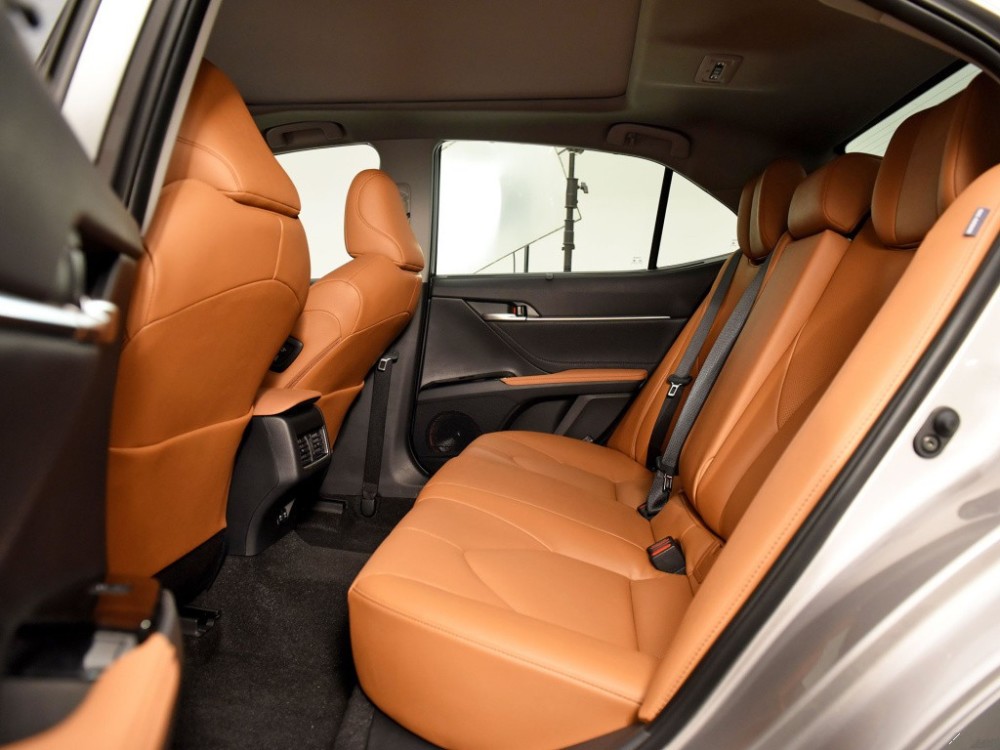  埃弗顿逆境突围逃离降级区